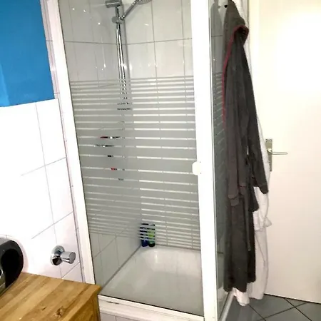 Privat bolig Gastezimmer In Koln-deutz *