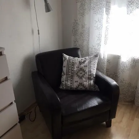 Gastezimmer In Koln-deutz Privat bolig